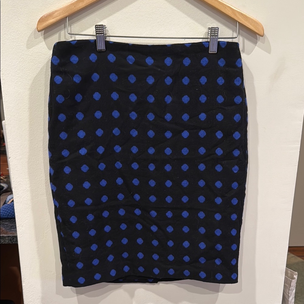 Talbots's petite Polka Dot Pencil Skirt - navy and light Blue 6p wool